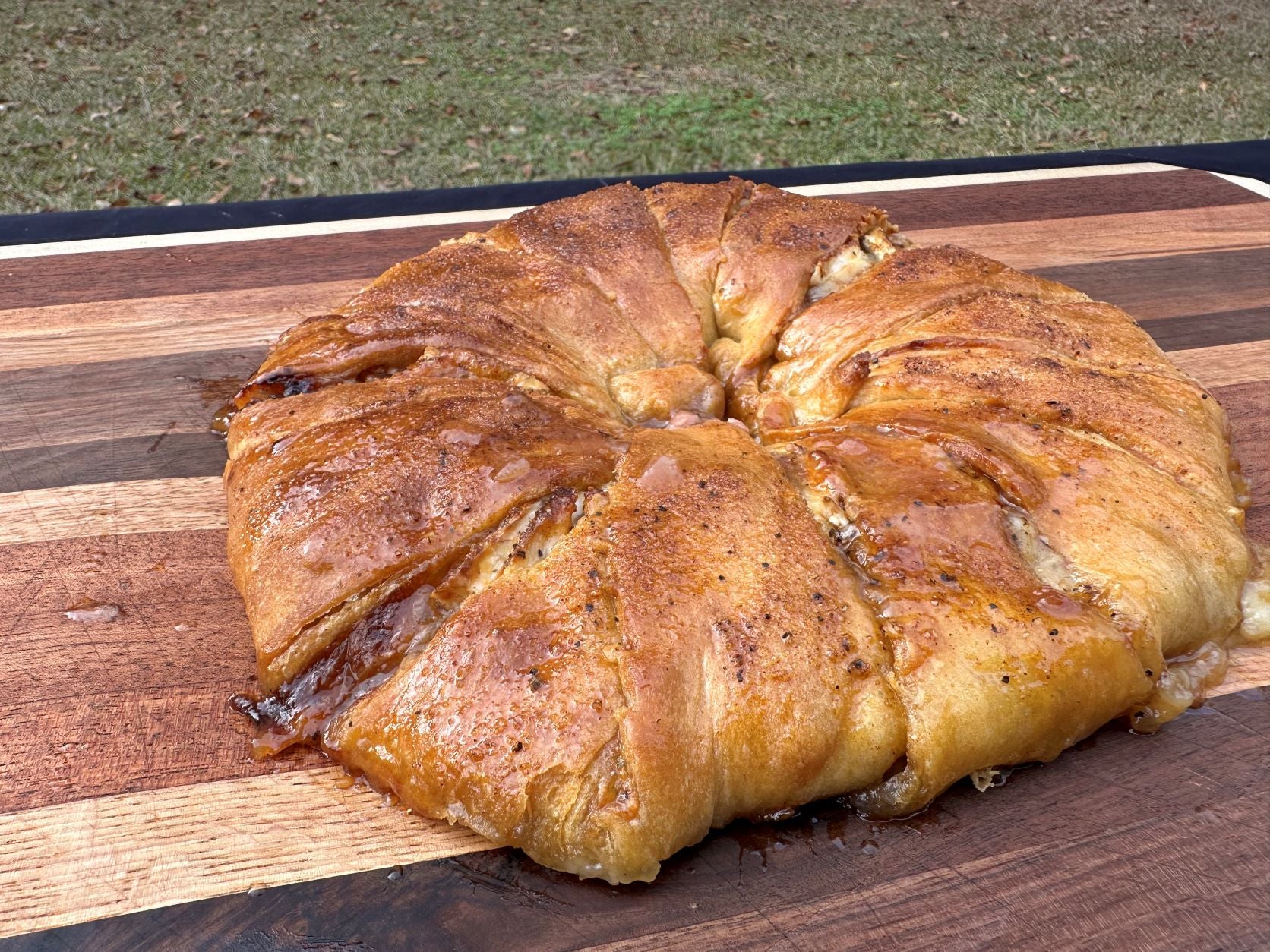 prosciutto-and-brie-crescent-roll-wreath