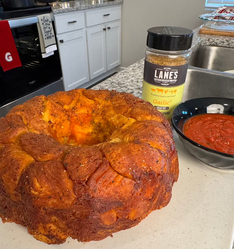 Cheesy Garlic Monkey Bread