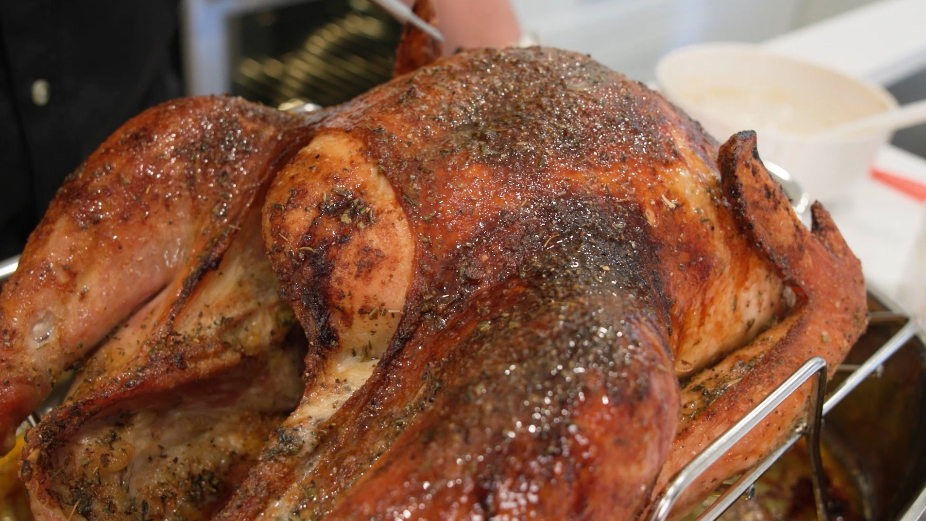 How to Cook a Turkey in the Oven