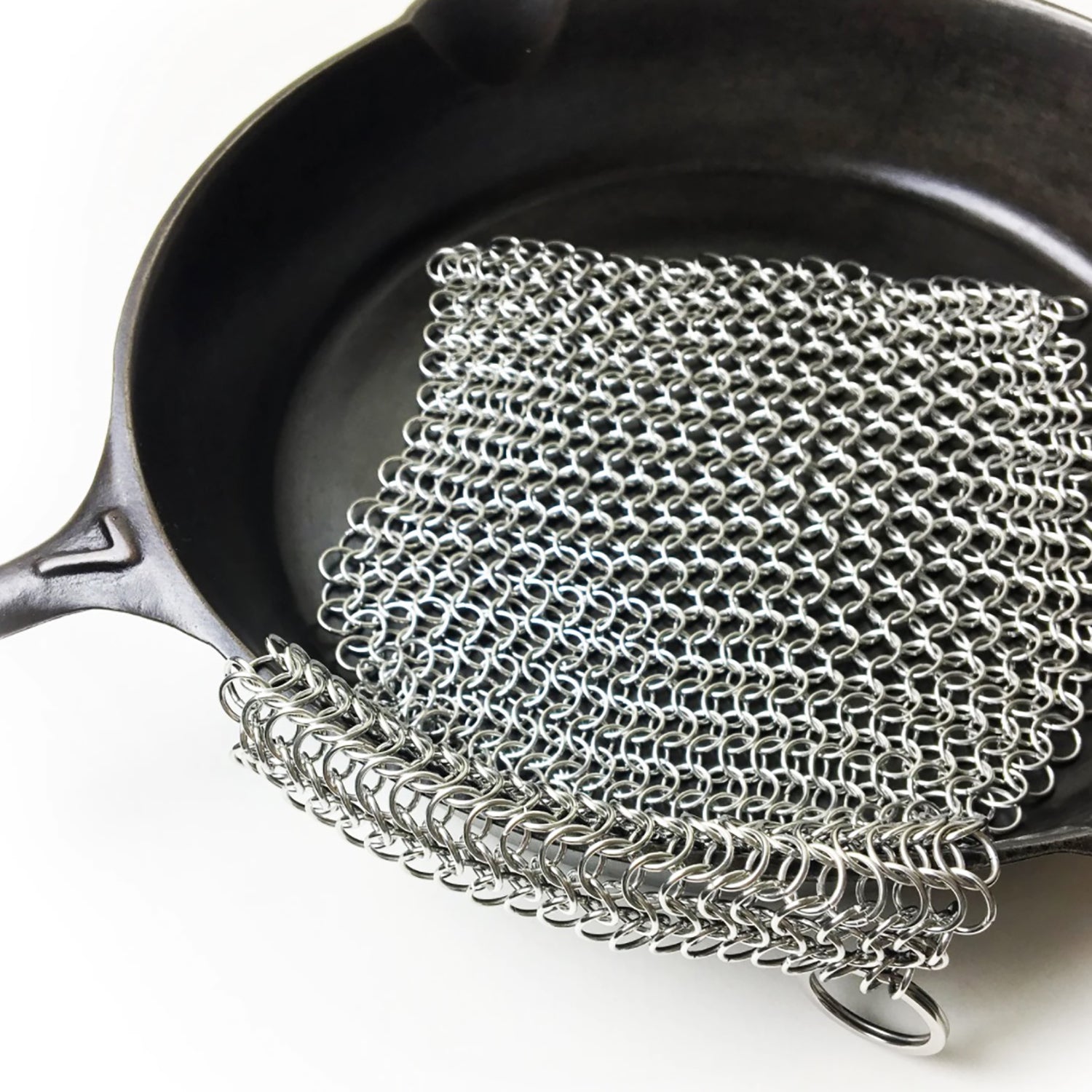 Cleaning Cast Iron with a Chain Mail Scrubber – Field Company